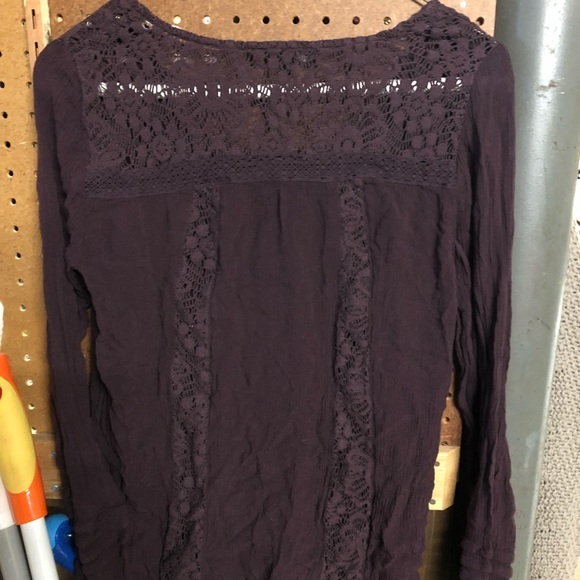 AEO Purple Blouse - Picture 2 of 2